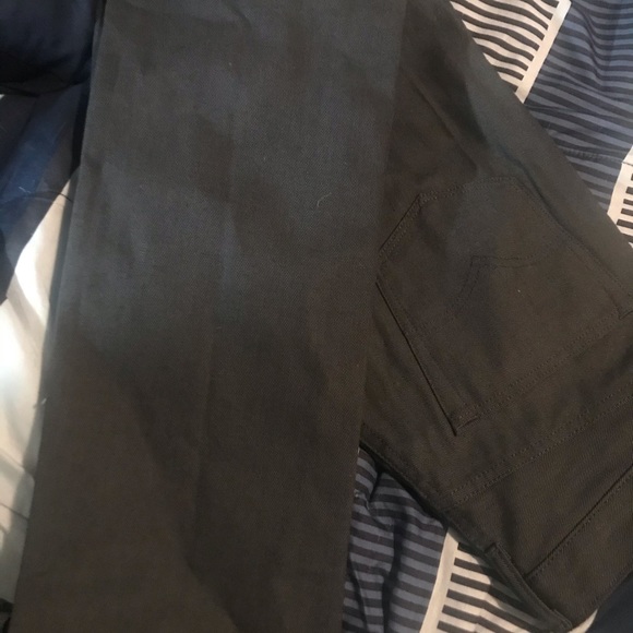 Levi’s - Picture 2 of 3